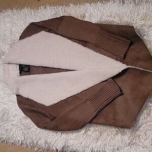 Carrigan Sweater Fux Fur Color